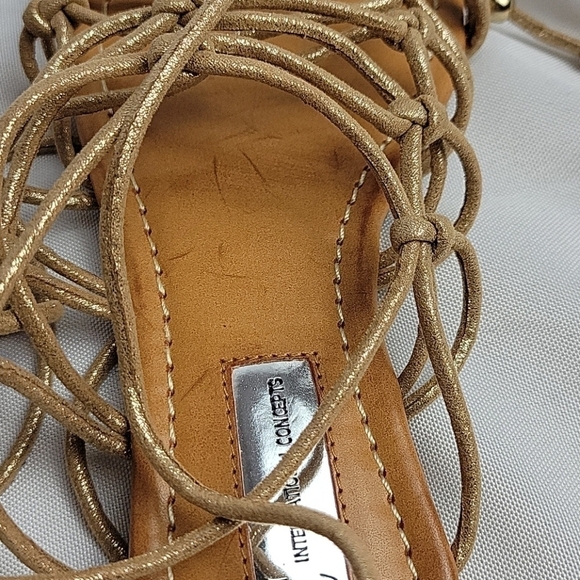 INC Gallenaf Strappy Lace up Gold Sandals 6 - Picture 10 of 13